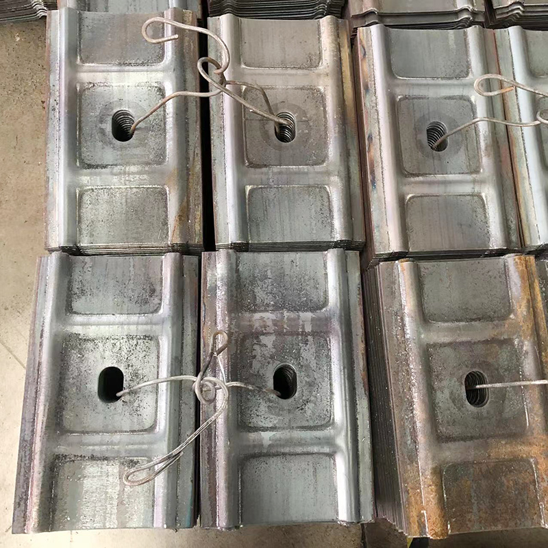 井字型护板生产线